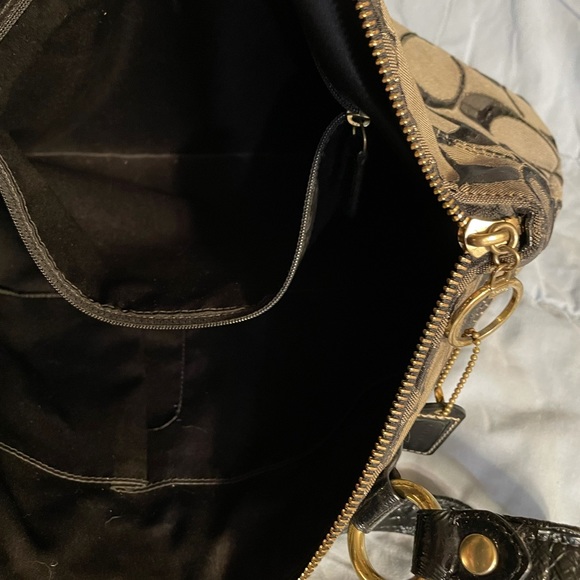 Coach purse - Picture 9 of 13